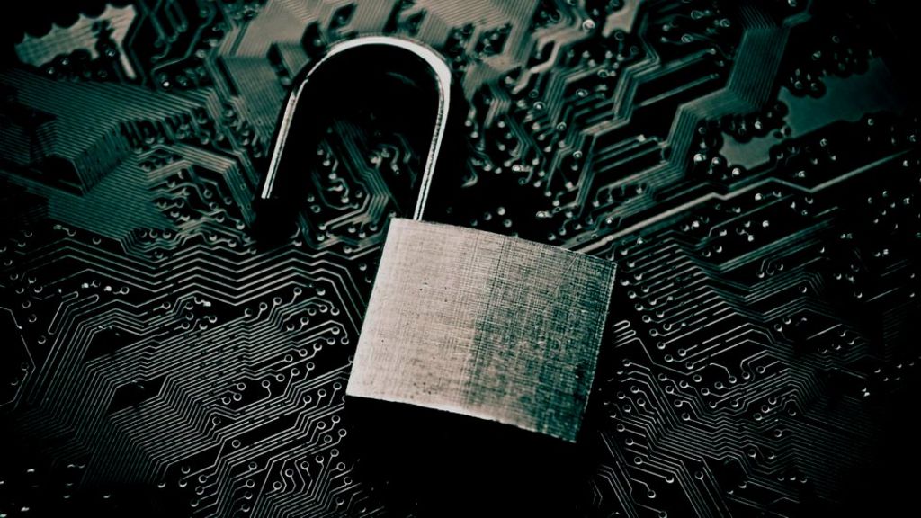 Yahoo: How do state hackers break in?