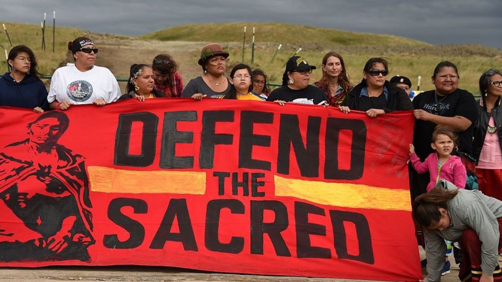 US government halts oil pipeline opposed by Native Americans