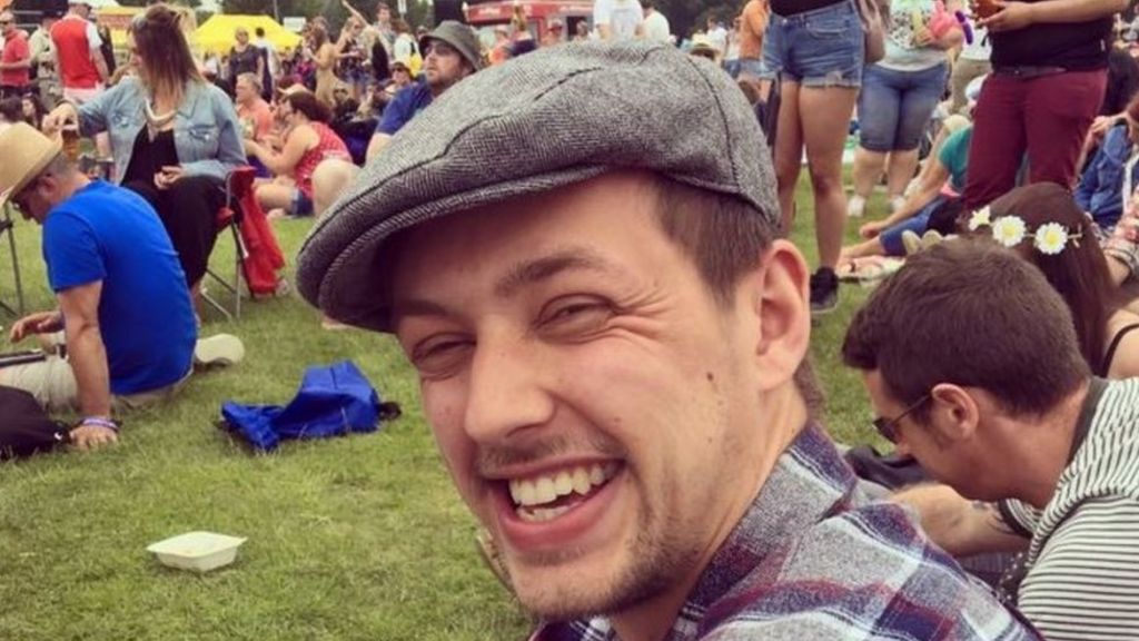 Gatwick Express train death man 'next to warning notice'