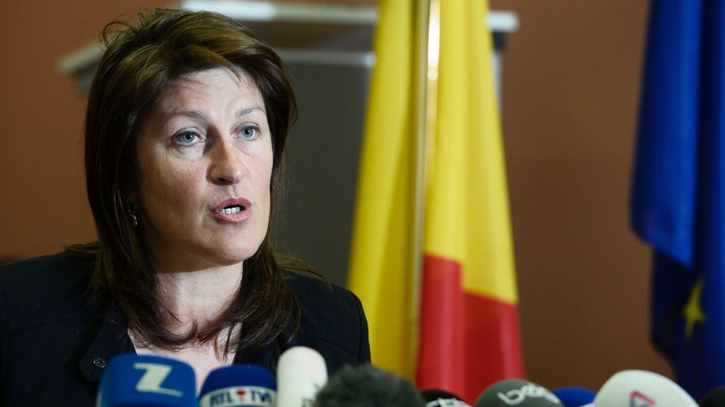 Belgian minister quits in security row