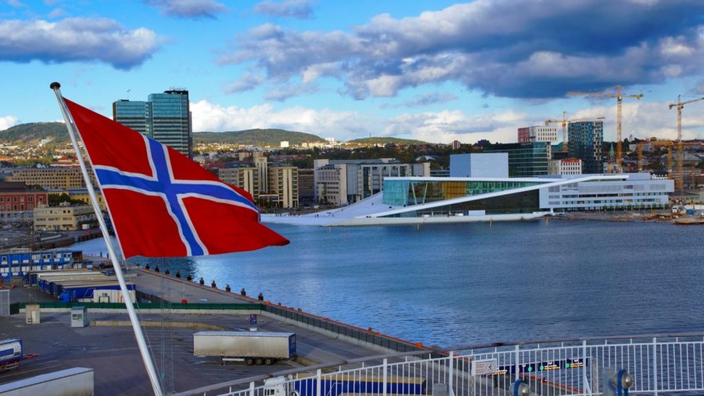 Norway traders win an hour in data fight