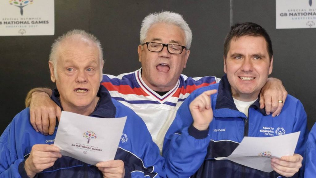 Keegan revives World Cup anthem for Special Olympics - BBC News