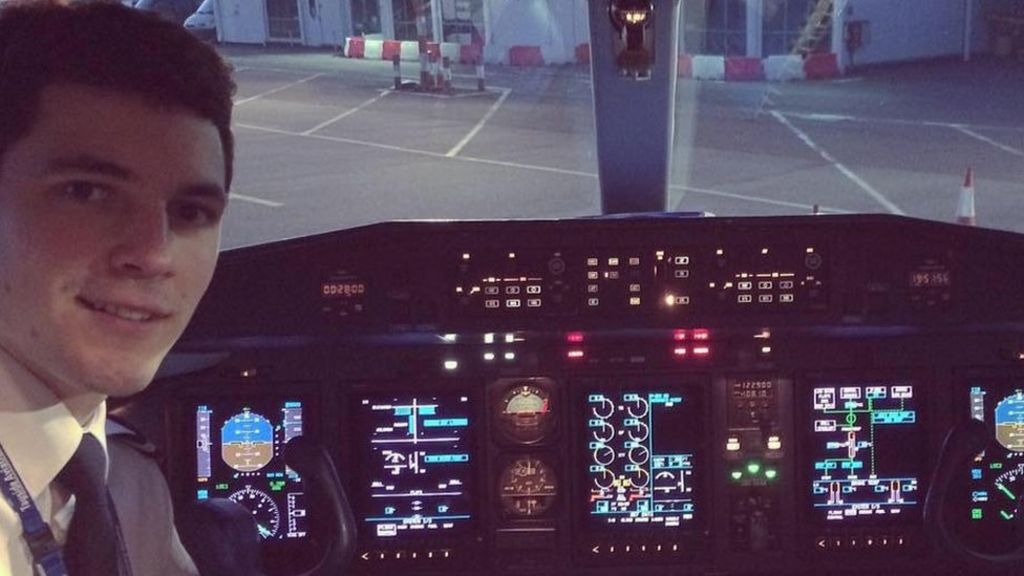 Pilot targeted by laser speaks