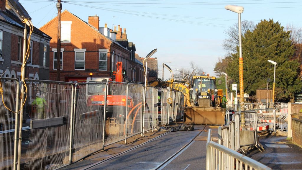 Nottingham tram work led to £3.5m in 'financial assistance' - BBC News