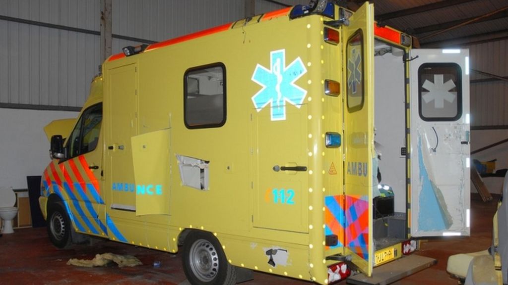 Six jailed for 'drug ambulance' smuggling plot