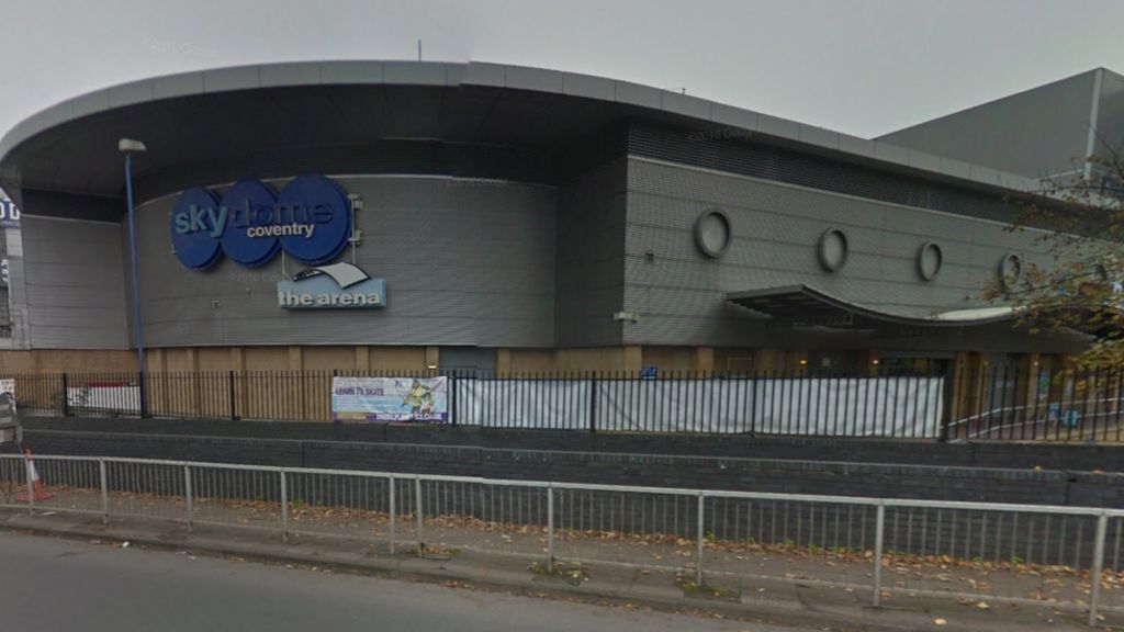 Man goes to police after 'racist attack' in Coventry - BBC News