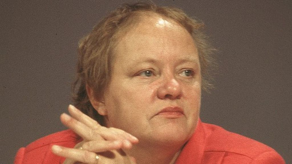 MP plans youth fund tribute to Mowlam