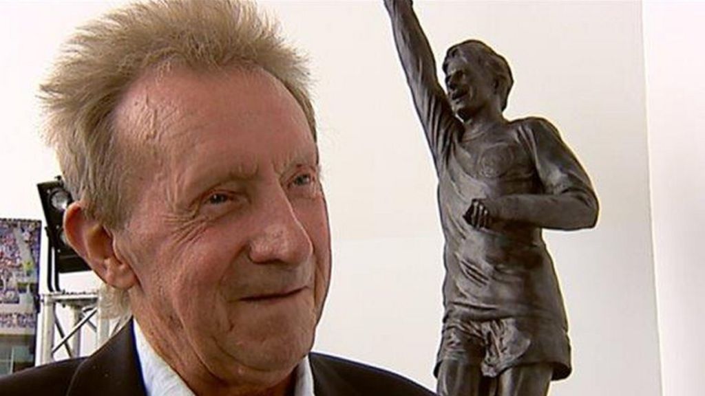 Football legend Denis Law to get Freedom of Aberdeen