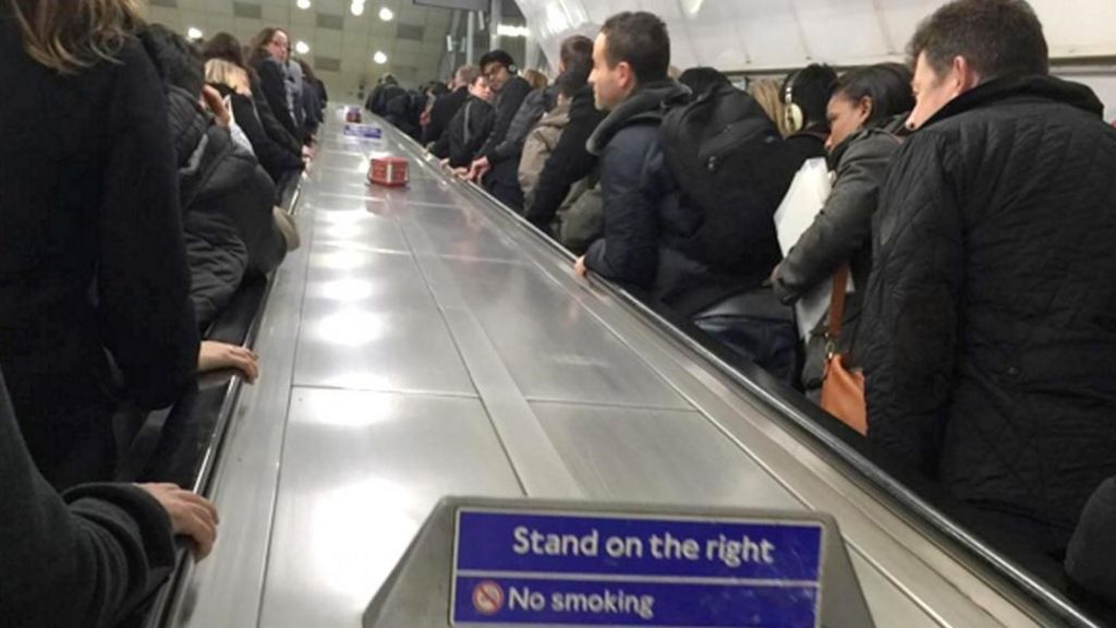 'Stand on left' Tube bid to cut queues