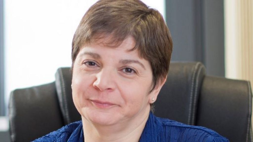Commissioner criticises school on haircut punishment