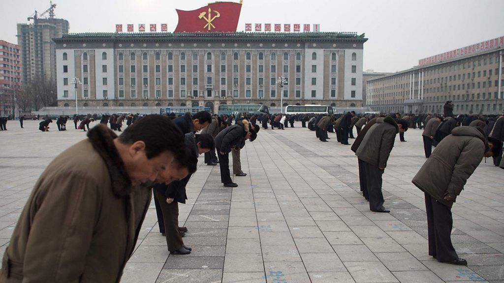 Kim Jong-il death: North Koreans mark fifth anniversary