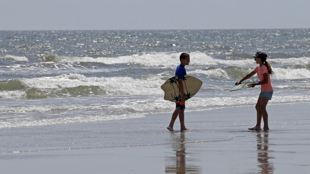 Seventh shark attack in N Carolina