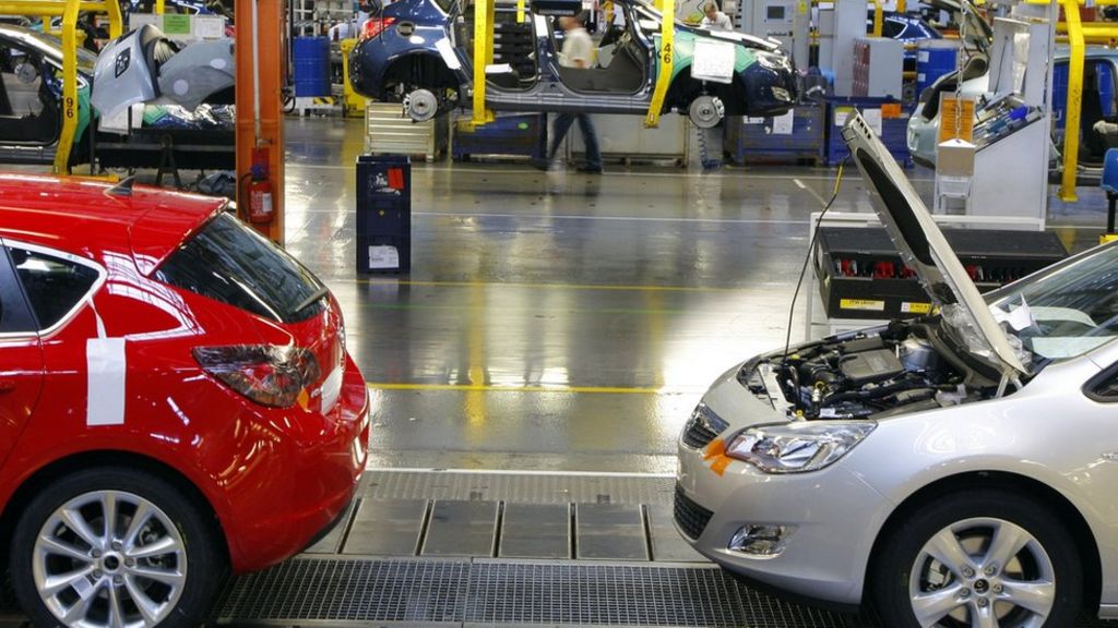 Peugeot-Citroen agrees deal with GM to buy Vauxhall-Opel