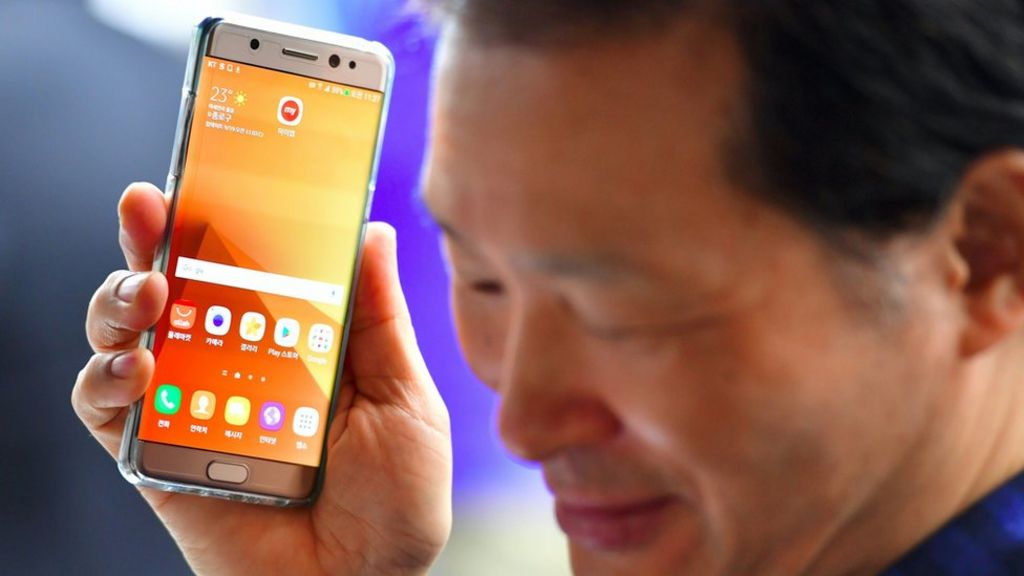 Samsung in Note 7 row in China after reports of devices catching fire