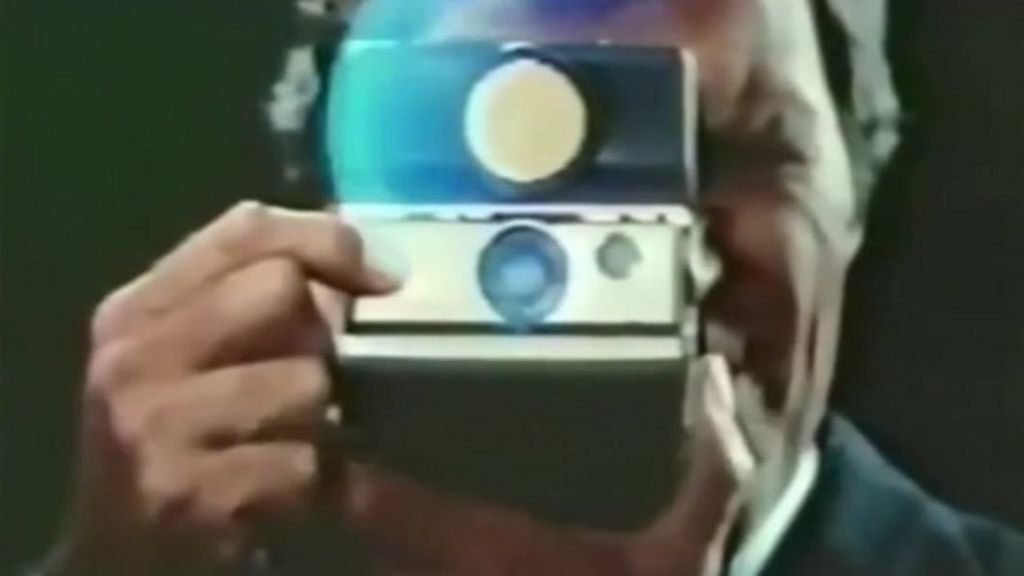 VIDEO: Can mini printer reinvent instant snaps?