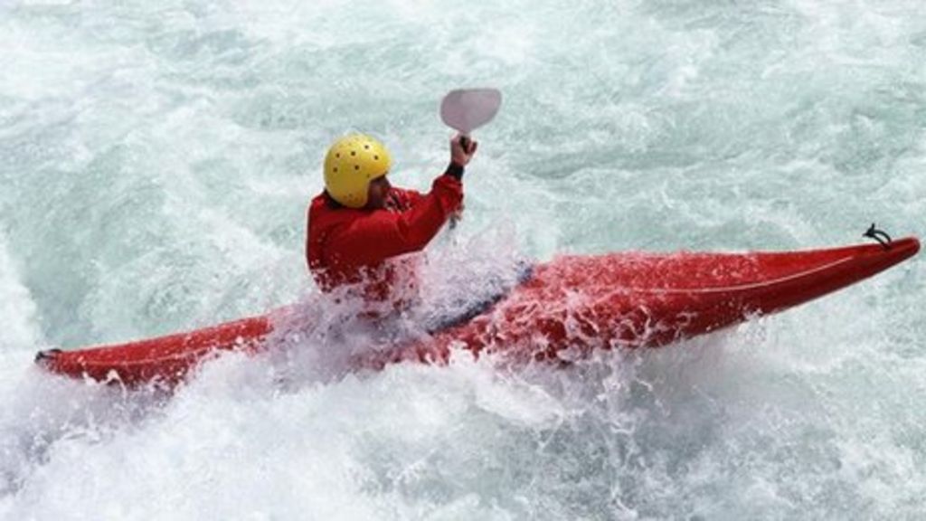 Coroner rules kayak death in River Frome 'an accident' BBC News