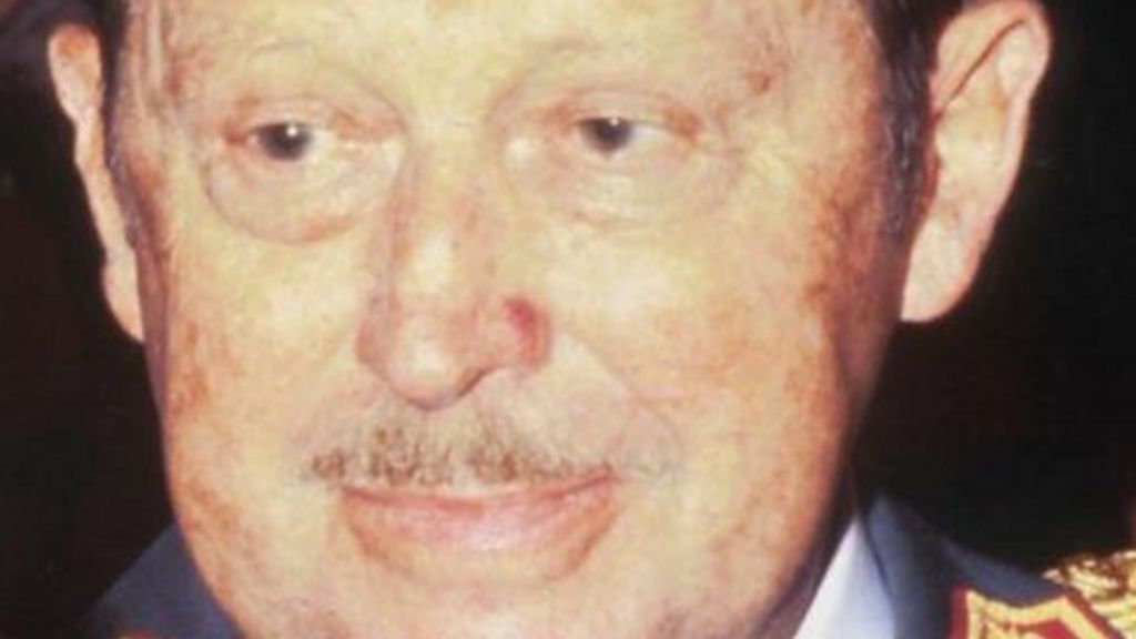 Row over Paraguay dictator Alfredo Stroessner's remains BBC News