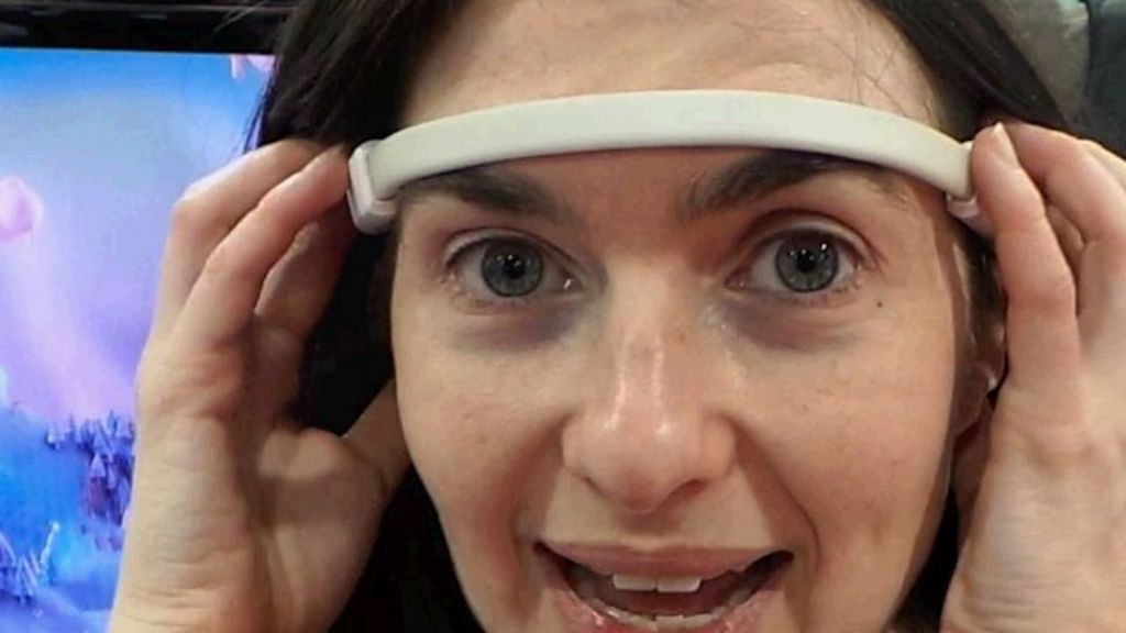 CES 2013 Mind Reading Headband Can Control Games BBC News