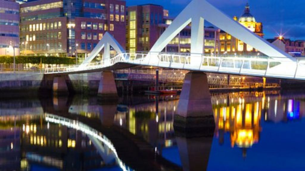Glasgow wins 'smart city' government cash BBC News