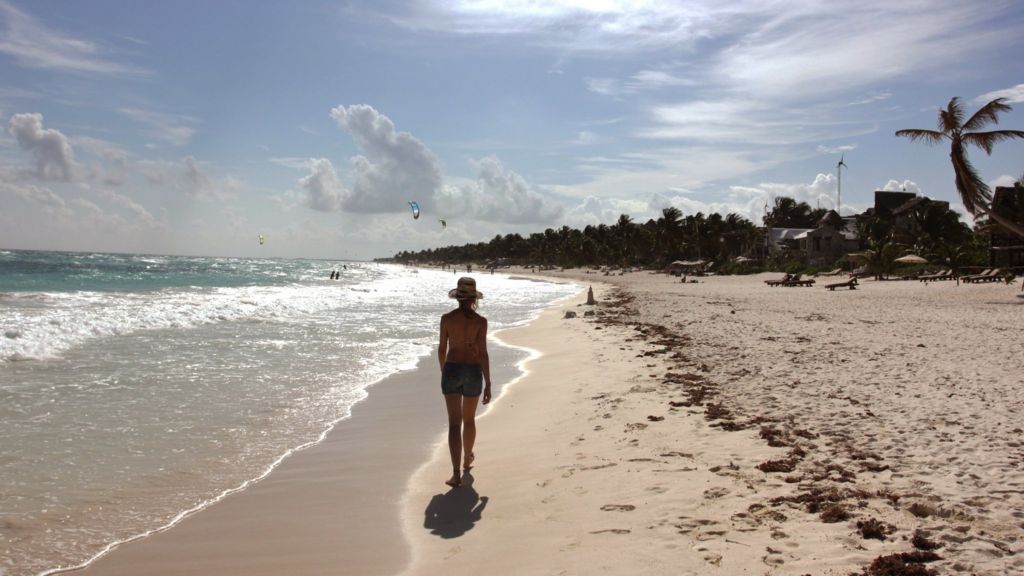 Sunshine may 'reduce arthritis risk' BBC News