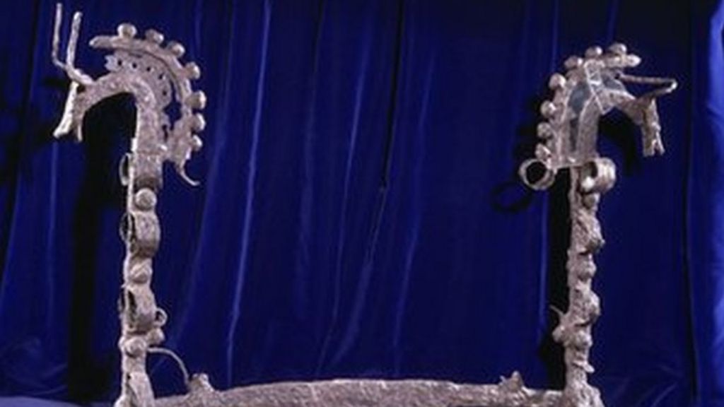 Wales, Land of the Red Dragon Chongqing exhibition BBC News