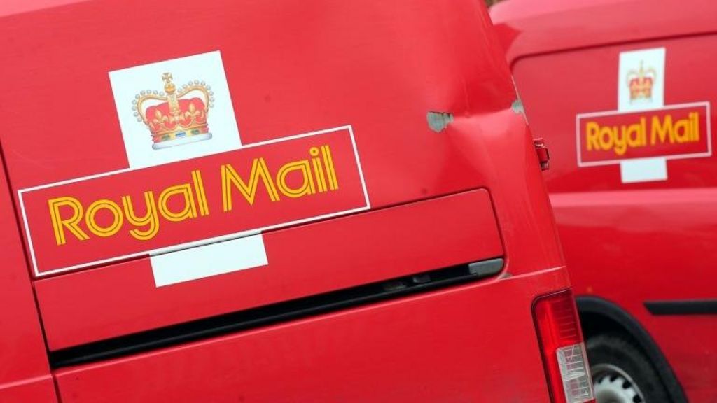 Apply online for jobs at Royal Mail - Apprenticeships, New Graduate Jobs, Sales Jobs, Operations Jobs, Professional and Support Jobs, Christmas Casual Jobs and more.