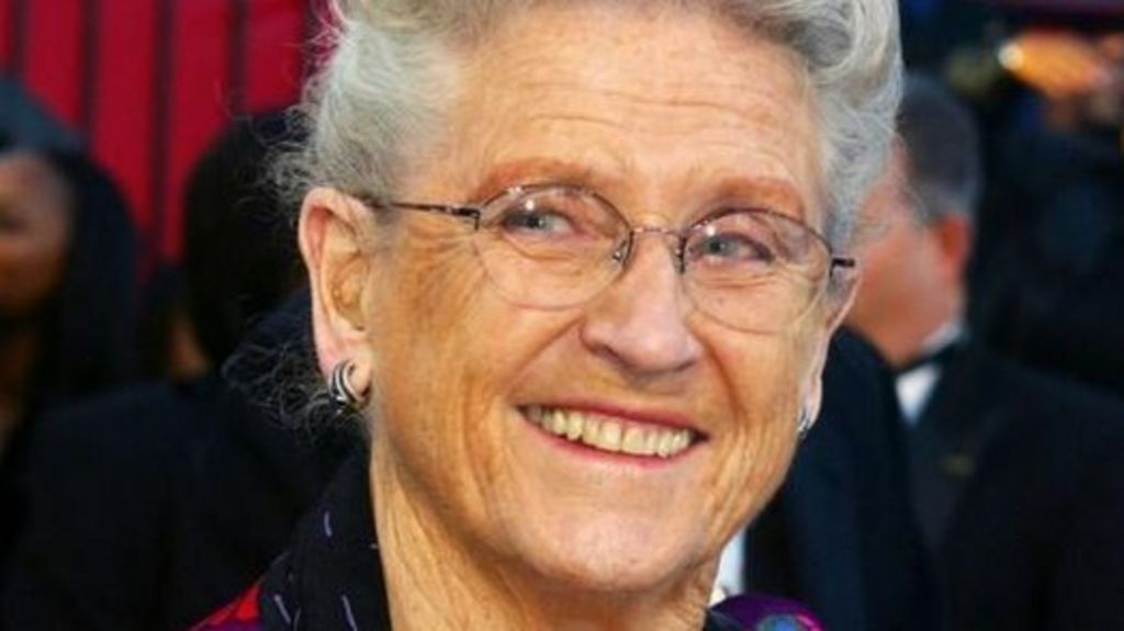 Brady Bunch Star Ann B Davis Dies At 88 Bbc News