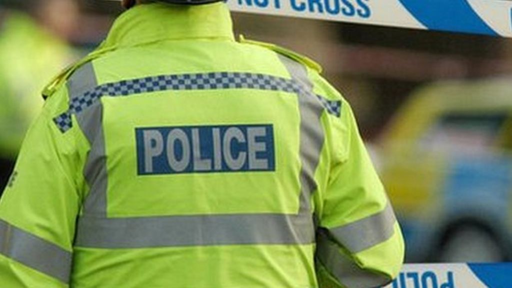 Four dead as car crashes into garden