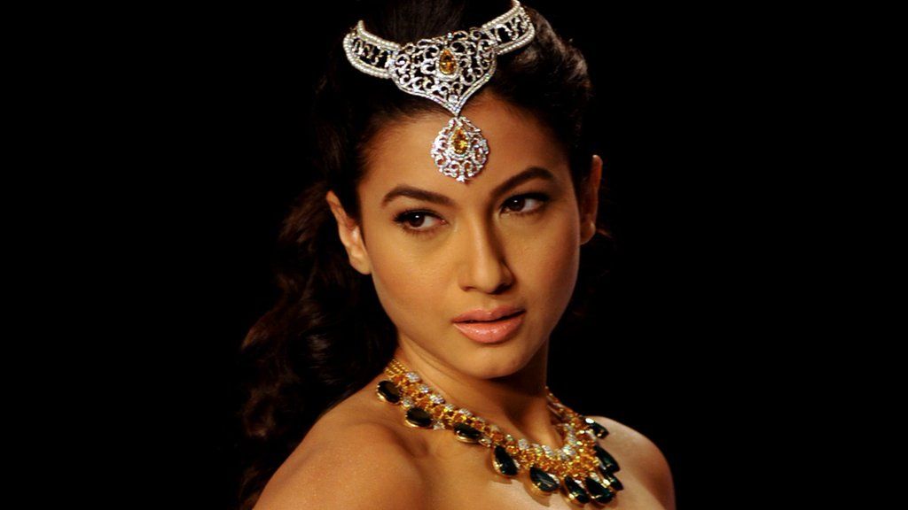 Bollywood Actress Gauhar Khan Slapped For Wearing Short Dress Bbc News