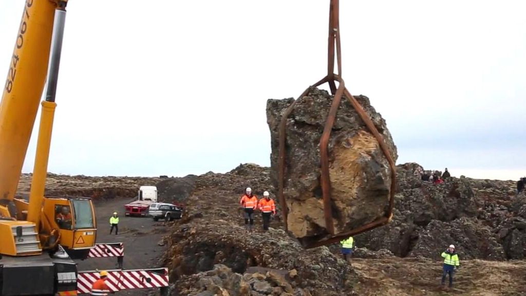 Icelands Elf Church Rock Moved To End Road Row Bbc News