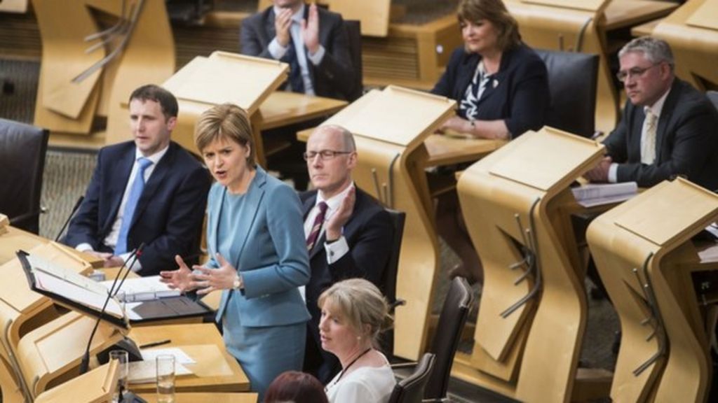 General election issues dominate FMQs