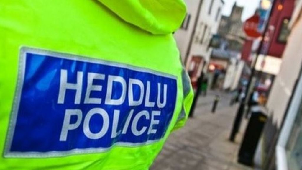 Two killed in Wrexham collision