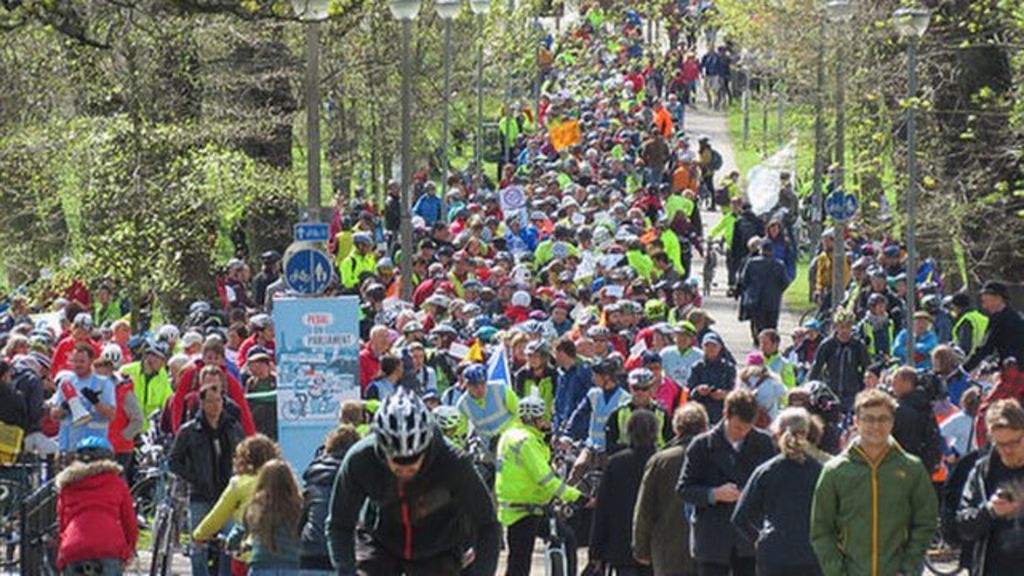 Thousands expected at cycling demo