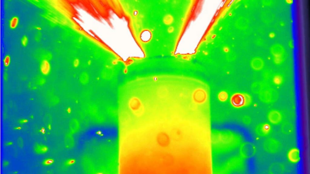 Exploding batteries filmed in 3D