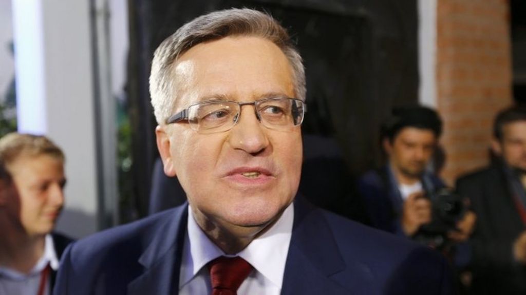 Polish president concedes election