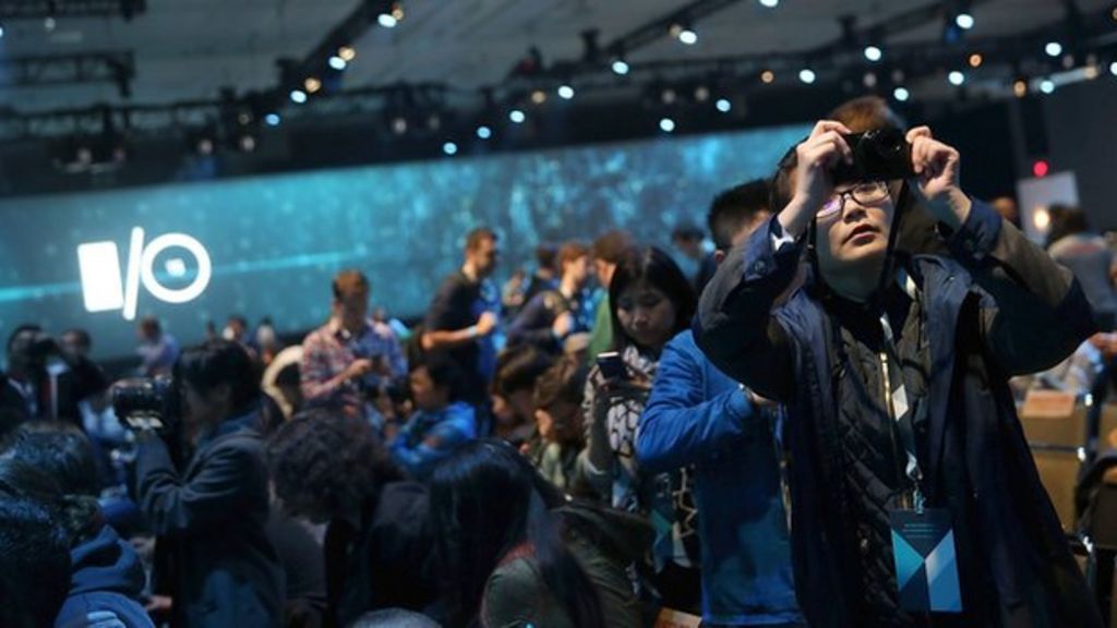 Google gives first peek at Android M