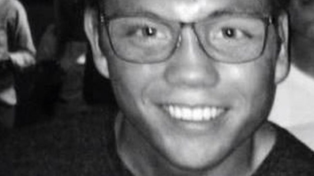 Man charged with boxer's murder