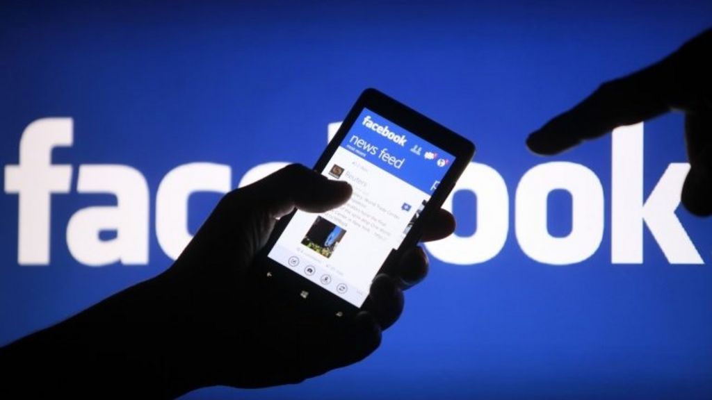 Facebook criticised over baby video