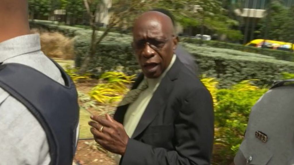 Documents 'show Fifa bribe payments'