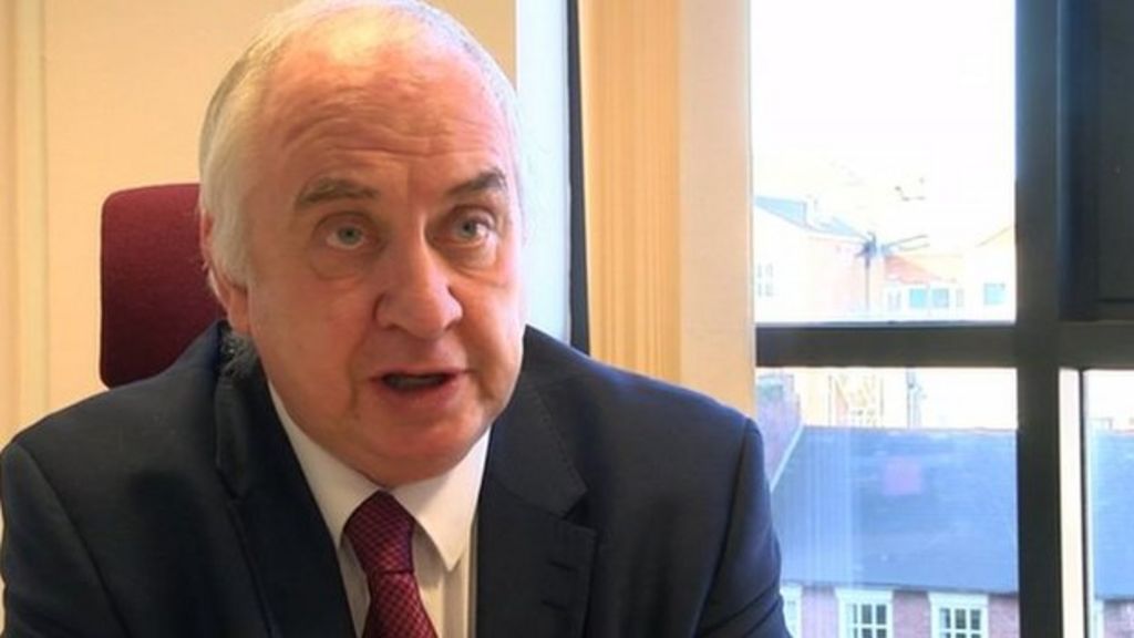 Police desk closures cost £500,000