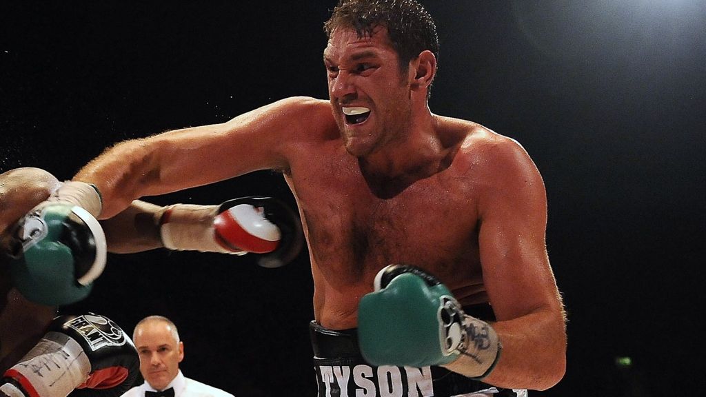Boxer Tyson Fury banned over Carrutherstown speeding offence BBC News