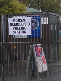 Gorsaf bleidleisio