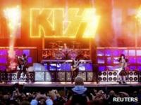 Kiss