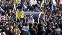 Crowds say farewell to Pope in Rome