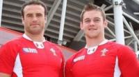Jamie Roberts a Dan Lydiate