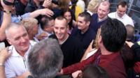 IRA prisoners released from Maze Prison in 2000
