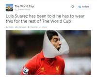 Image taken from Twitter of Suarez wearing a collar