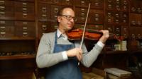 Mathijs Heyligers, master violin maker, Cremona