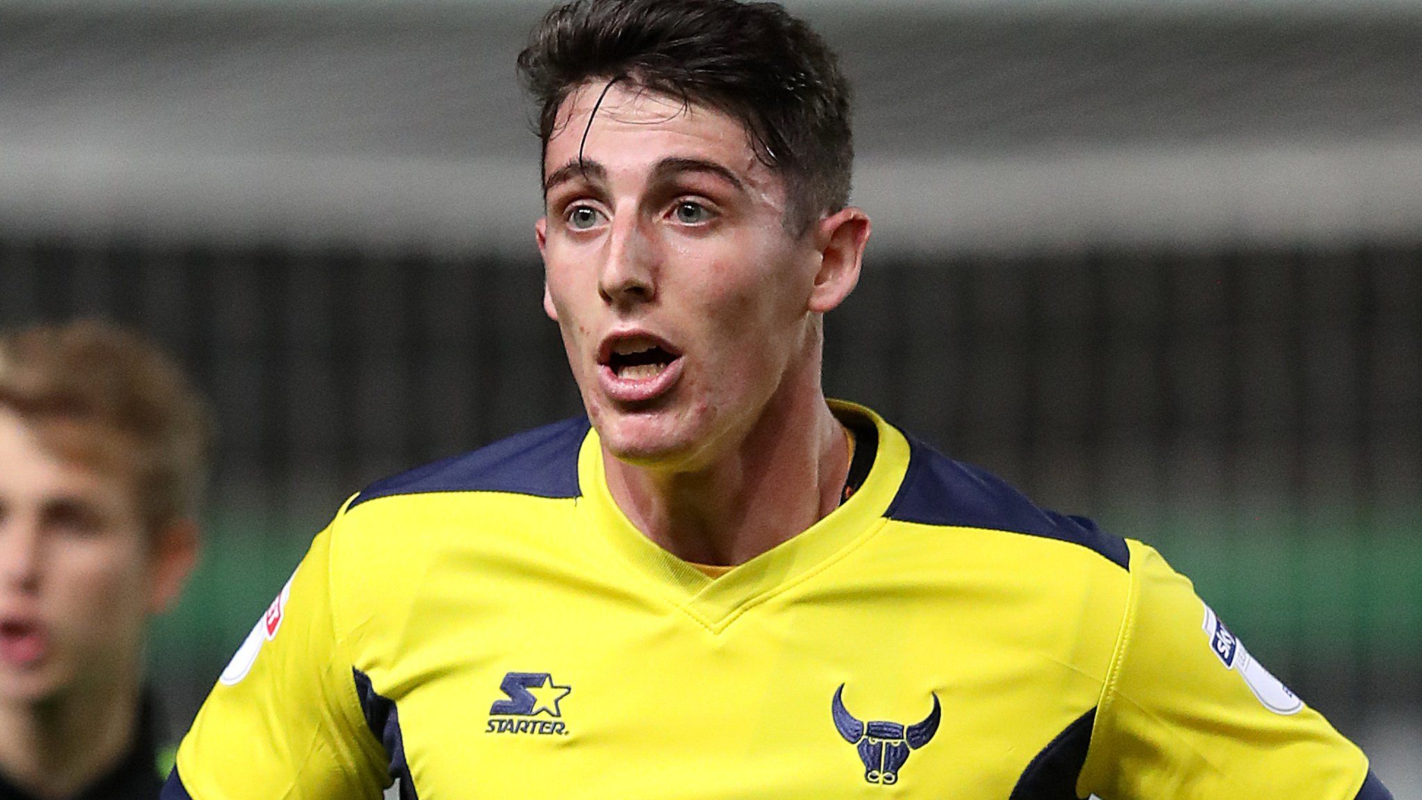 Oxford United Midfielder Josh Ruffels Signs New Contract Bbc Sport