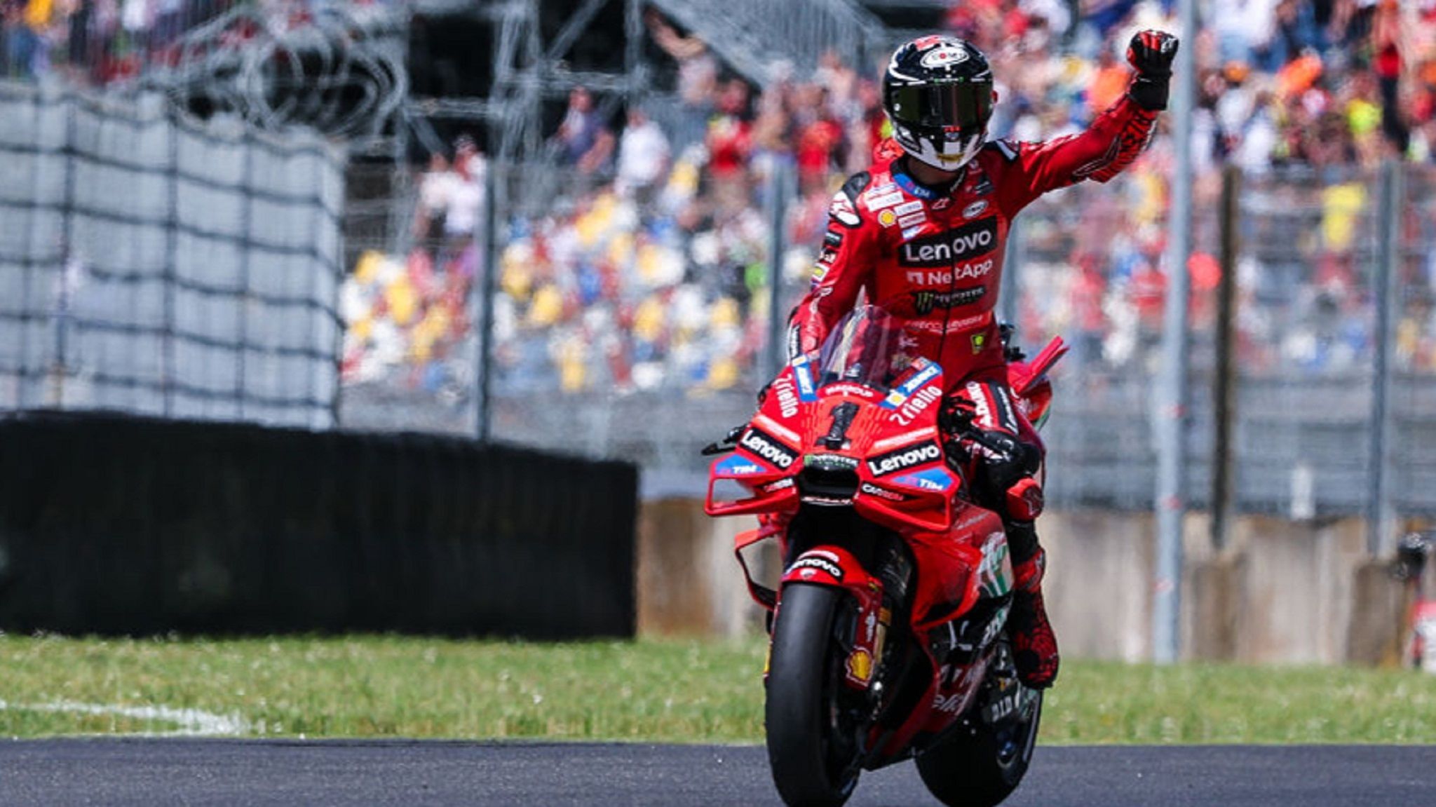 Italian MotoGP Francesco Bagnaia Wins Sprint Race Double BBC Sport